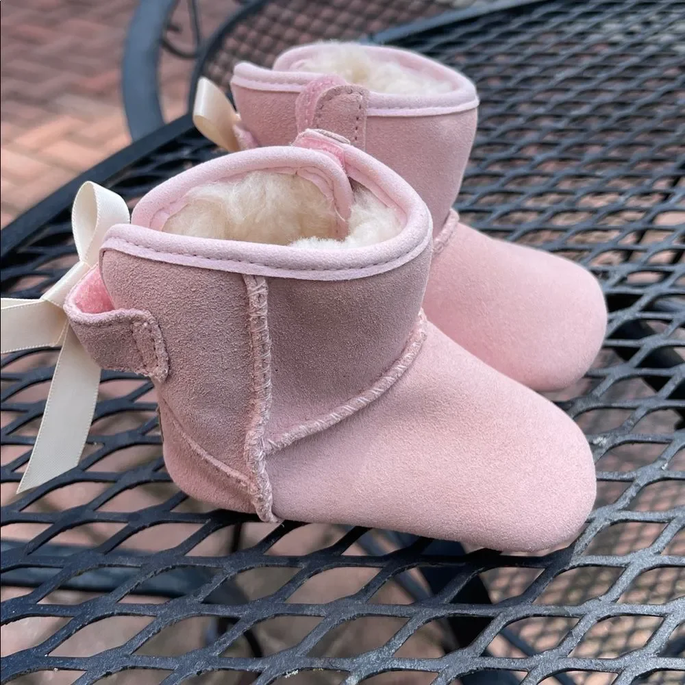 UGG® Jesse Bow II Bootie Pink Size 0/1
